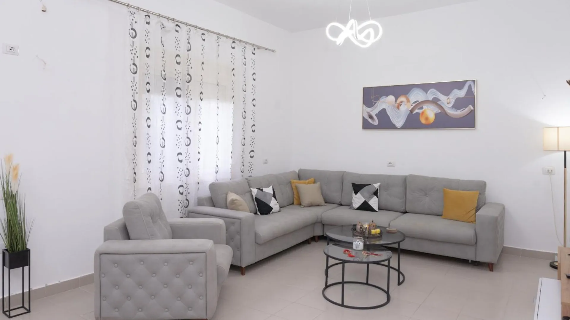 Pranvera'S Apartments Vlorë